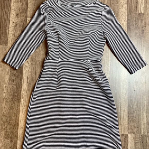 Boden Women's Size 6R 3/4 Sleeve A Line Dress - Picture 3 of 3